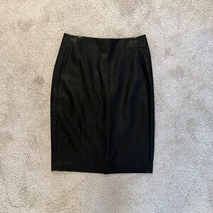 The Limited Black Faux Leather Pencil Skirt – Size 6 – NWT – $79.95 Retail